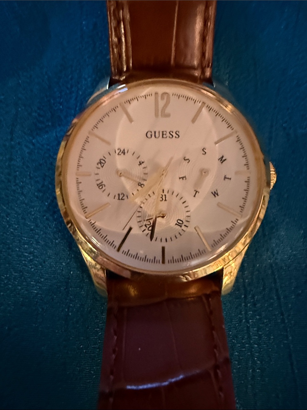 Gold tone Guess watch new battery installed
